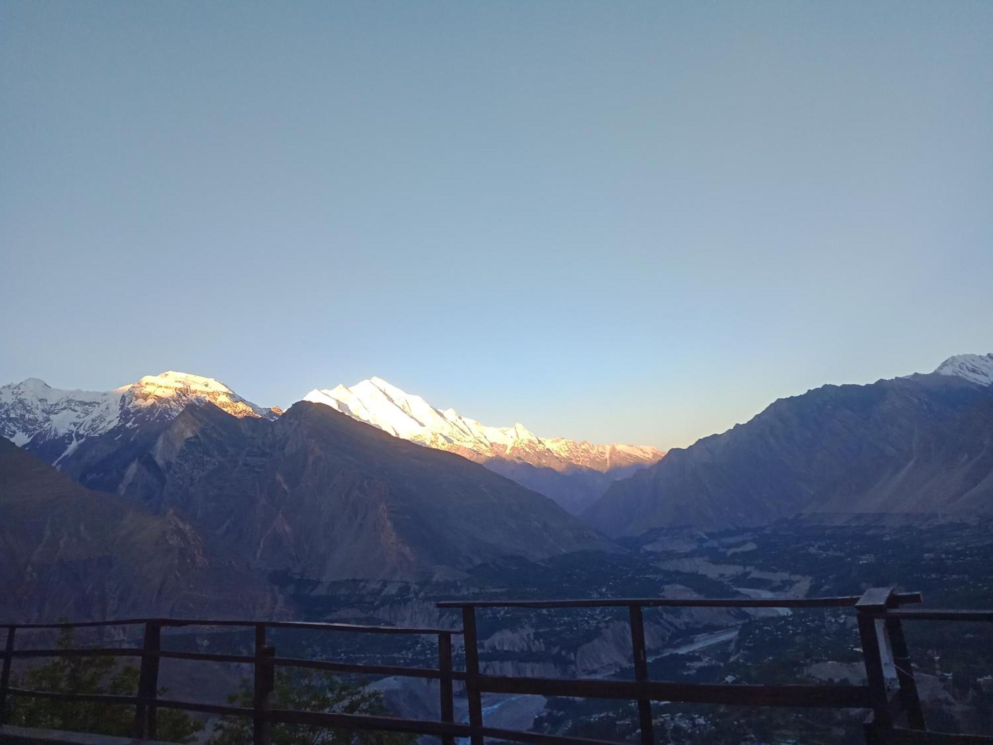 Venus Mountain Resort, Hunza Karimabad  Ngoại thất bức ảnh