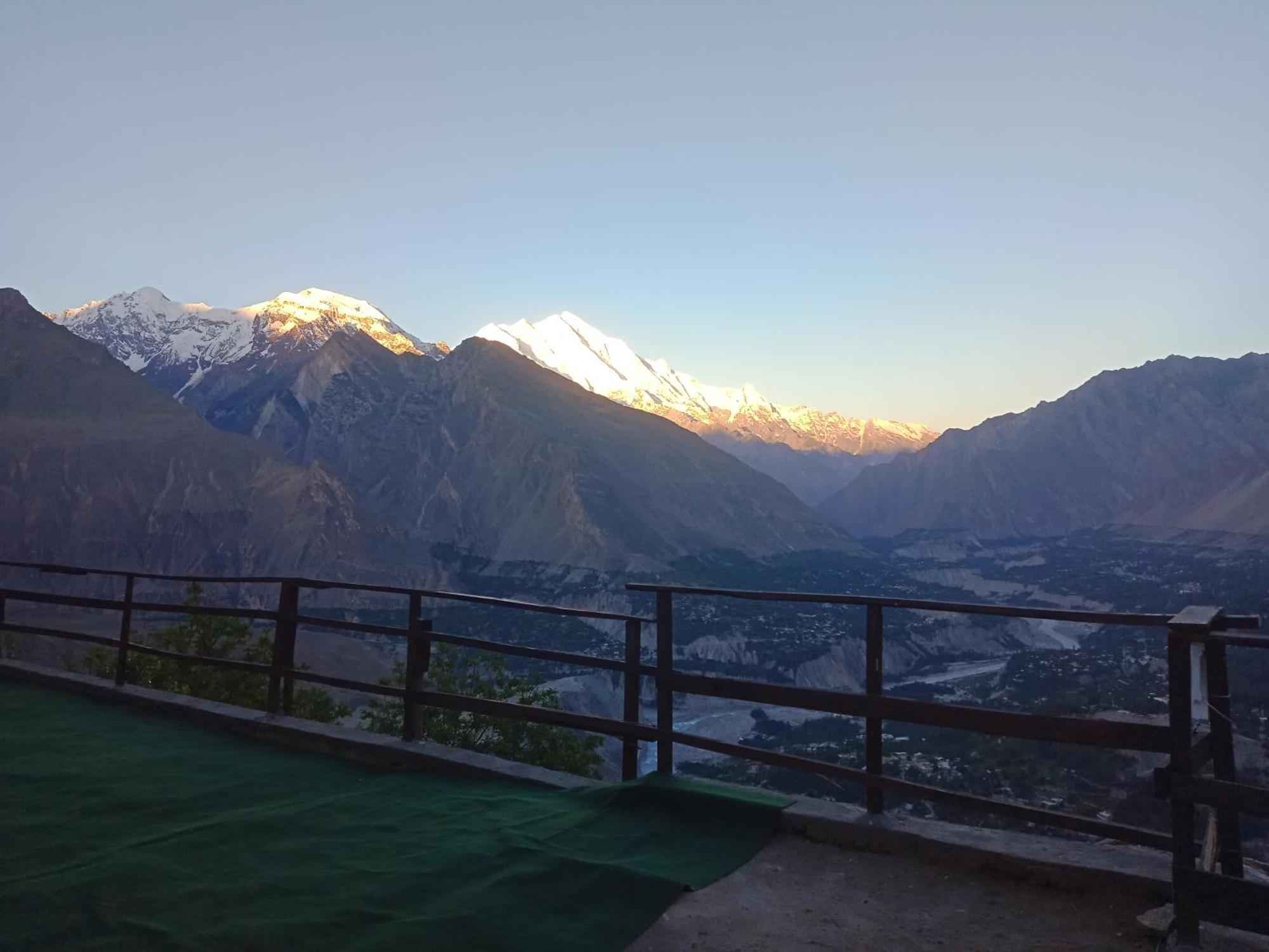 Venus Mountain Resort, Hunza Karimabad  Ngoại thất bức ảnh